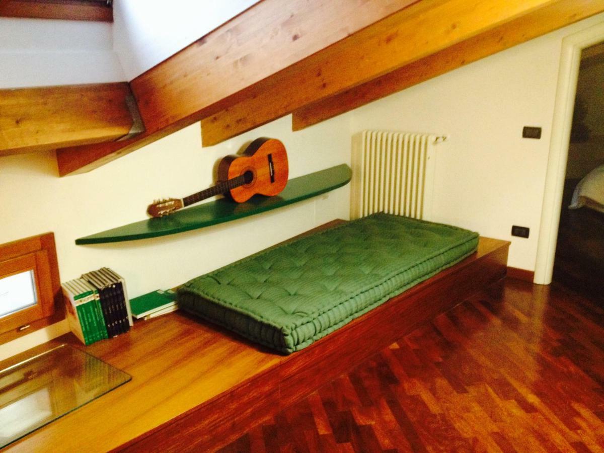 Apartament La Mansarda Della Musica Bolonia Zewnętrze zdjęcie